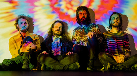 Oplev Buzz' Ayaz: Psykedeliske toner fra Cypern på Dexter