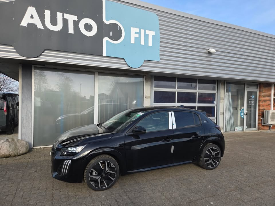 AutoFit A/S specialindretter Peugeot e-208 for øget brugervenlighed og komfort