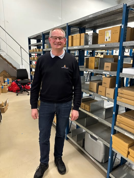 Autocentralen Skive byder velkommen til Johan – ny på lageret, men erfaren i bilbranchen