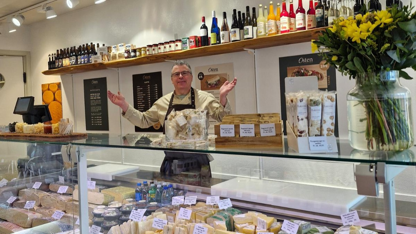 Kaj genopliver ostetraditionen i Kolding med ny butik og kvalitetsmad