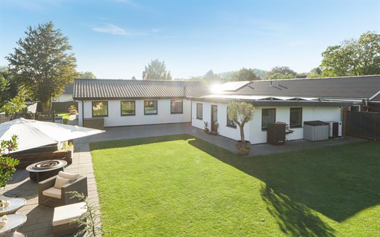 For 7.500.000 kr Lokesvej 3 - Se priserne på de dyreste boliger til salg i Ishøj