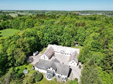 Home Tranbjerg - Solbjerg inviterer til åbent hus på Tingskoven 2 i smukke omgivelser