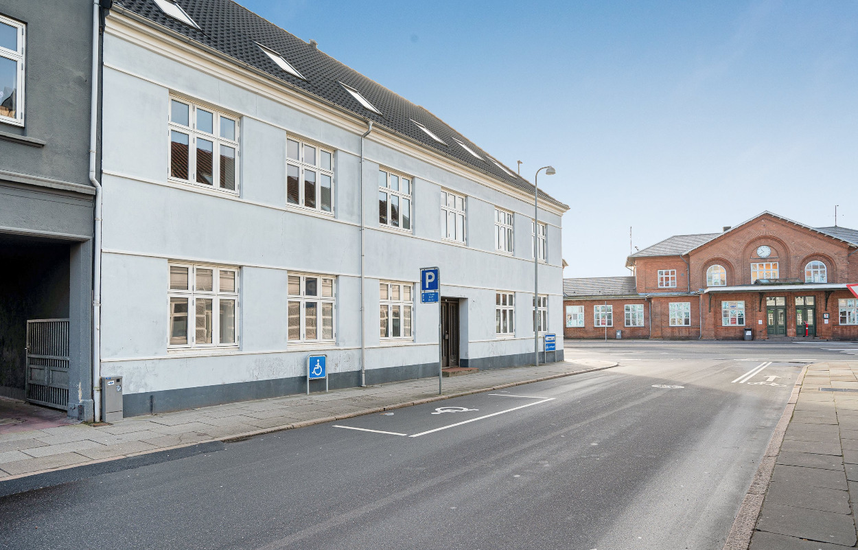 CD Bolig inviterer til Åbent Hus på en lys og indbydende lejlighed midt i Silkeborg