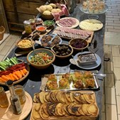 Fru Hansens Butik & Café inviterer til brunch buffet med danske specialiteter