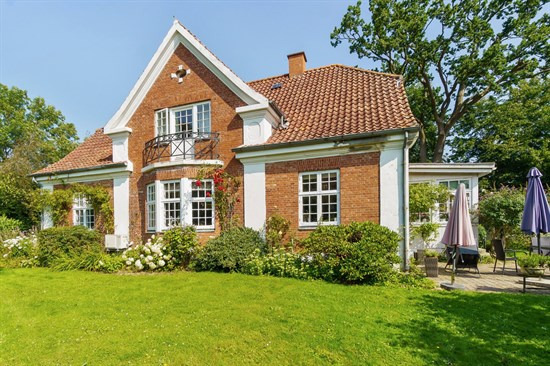 Top 6 over dyreste boliger til salg i Gram. Priser op til 4.998.000 kr