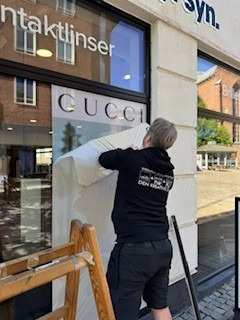 Nyt Syn Kirkegade introducerer de nyeste briller og solbriller i butikken