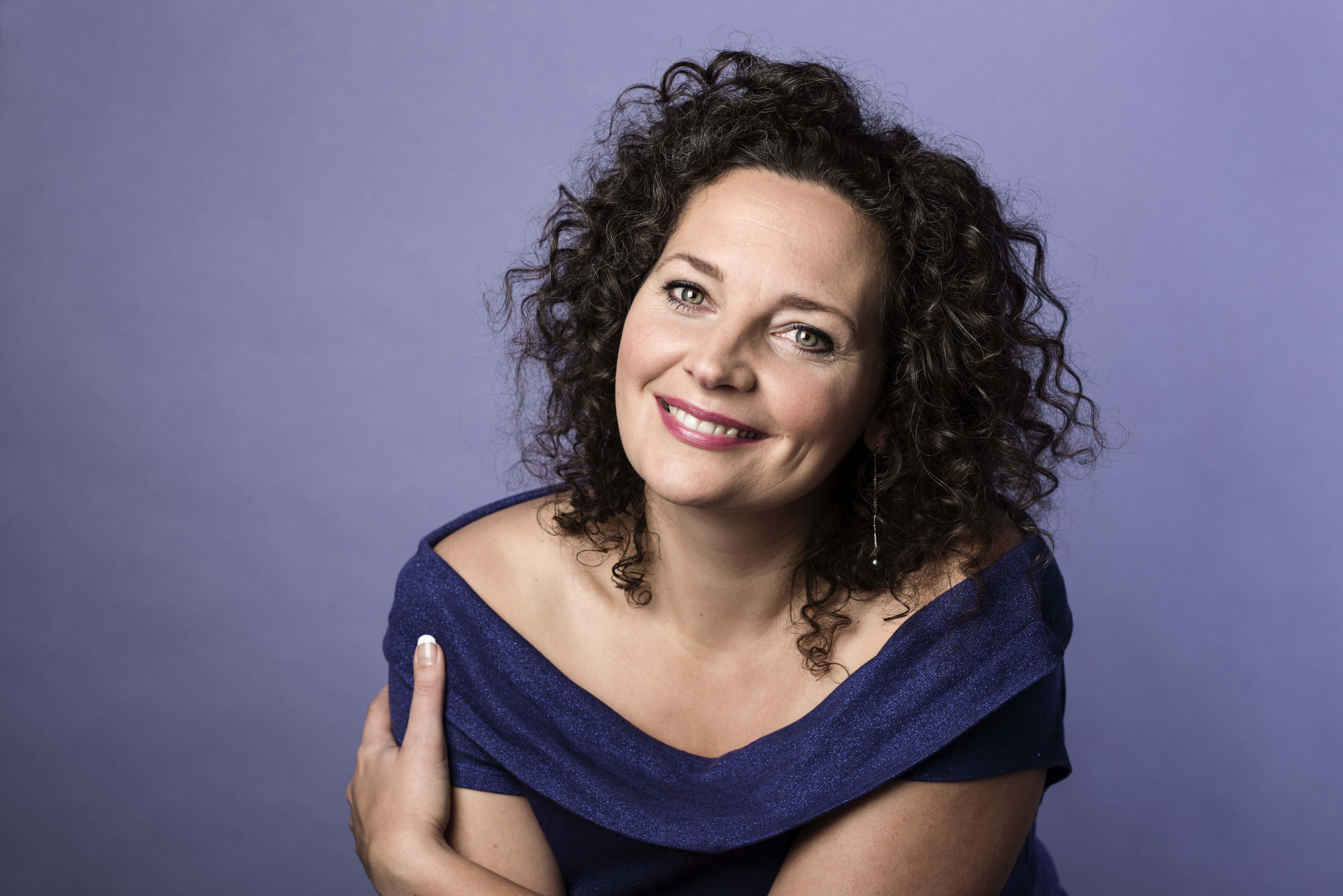 Forfatteren Anne-Cathrine Riebnitzski besøger Svenstrup