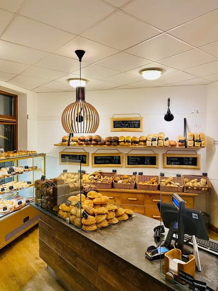 Det Lune Brød - Hobro byder julen velkommen med friskbagte lækkerier og nye åbningstider