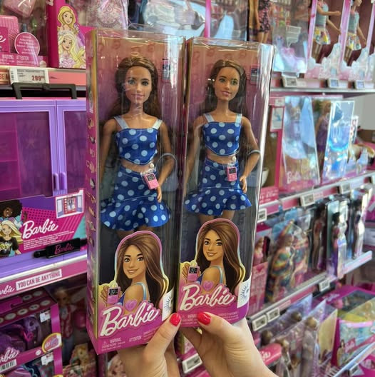 KiDS Coolshop introducerer Barbie diabetes dukker i butikken