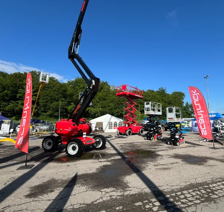 SCANTRUCK A/S viser lifte på Liftmessen i Odense