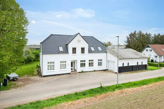 Buen 1 er til salg for kun 545.000 kr.: Se de billigste boliger til salg i Christiansfeld her