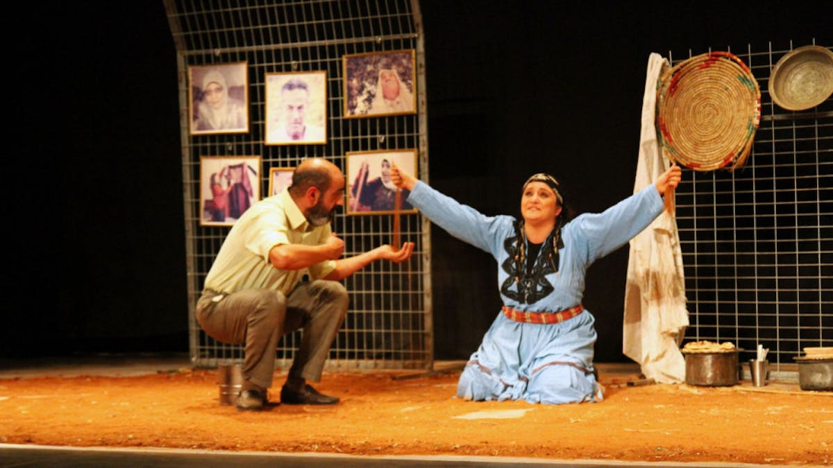 Meramieh: En gribende teaterforestilling om længsel og håb