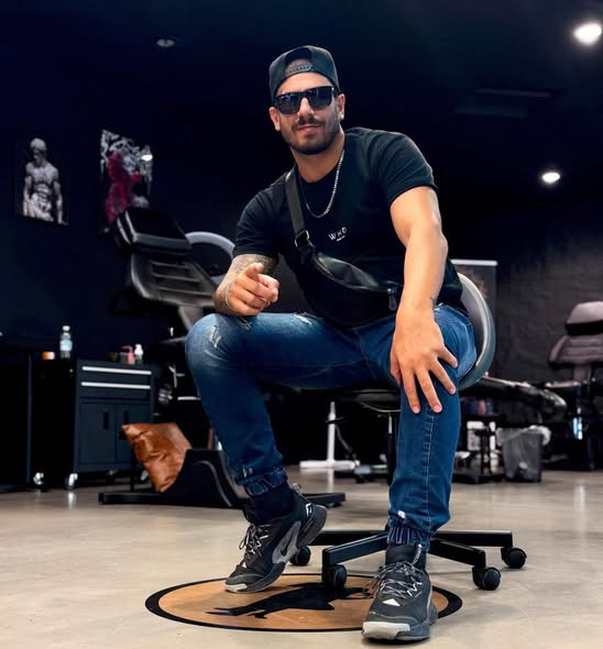 Alex er tilbage hos Mr. & Mrs. Tattoo: Book din tid nu