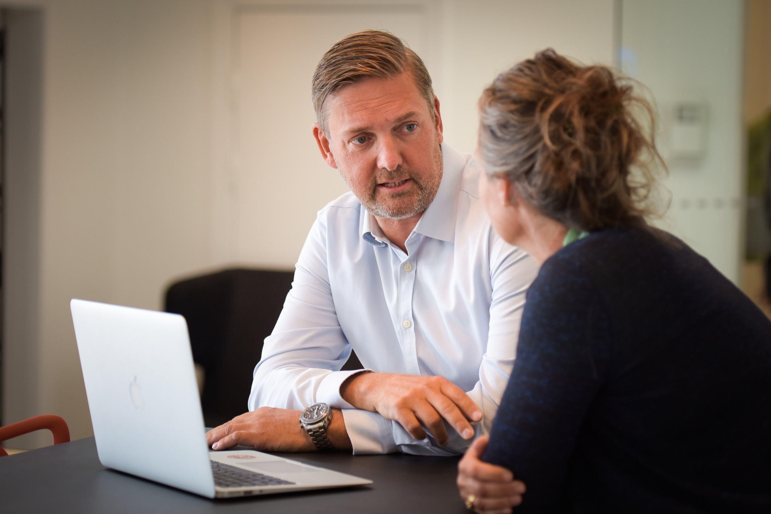 Så ofte fyrer midtjyske virksomheder deres medarbejdere