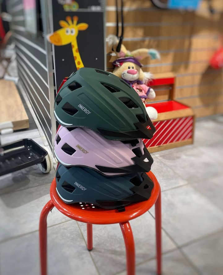 Fri BikeShop Vejle præsenterer nye børnehjelme for øget sikkerhed