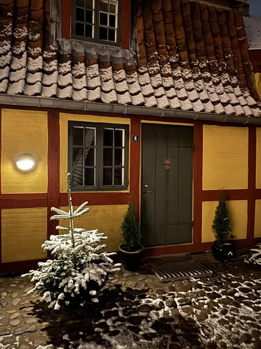 Købmandsgaarden Kerteminde ApS ansætter nye medarbejdere og sikrer perfekt team til gæsternes ankomst