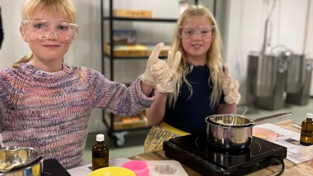 Kreative dage i Blåvand: Lav dine egne krus, skåle og sæber