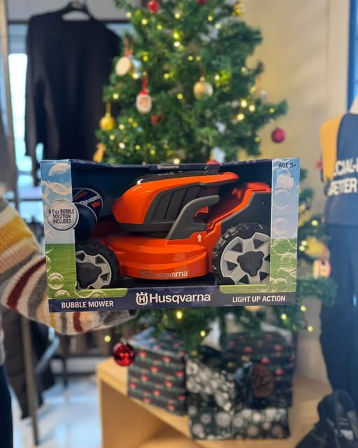 Dagens juleidé hos SB Lindgaard: Walk-behind bobleblæser til børn