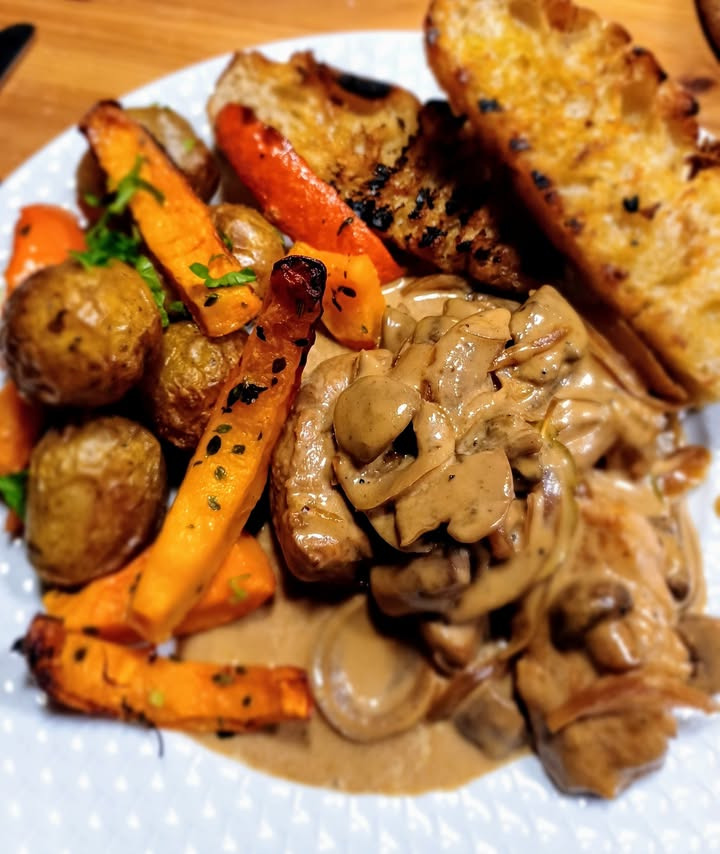 Njordkøkken tilbyder mørbrad ala creme til afhentning på tirsdag