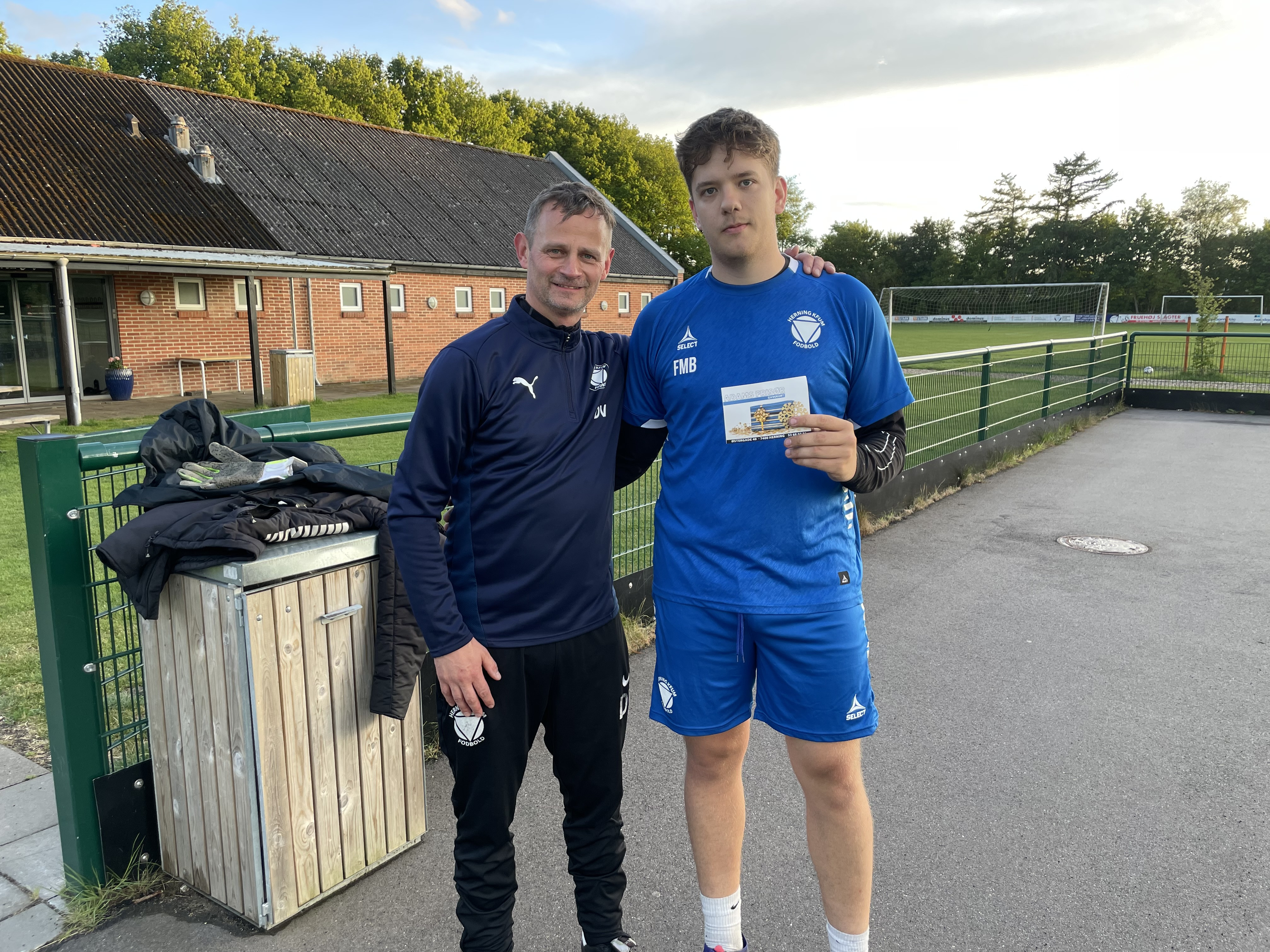 Herning KFUM sikrer sejren uden kamp mod Ikast FS