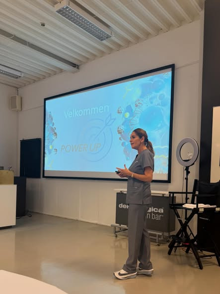 Viborg Hudpleje - Karin Klinge deltog i inspirerende power-up dag for klinikejere