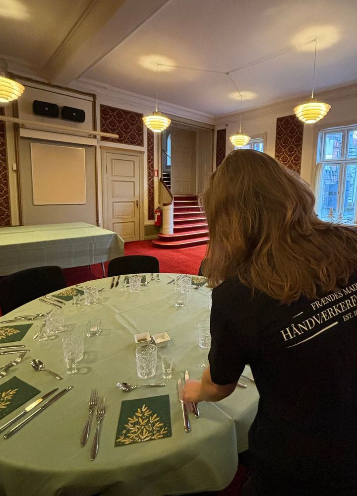 Frændes Madværk søger julehjælp til servering og festlige arrangementer