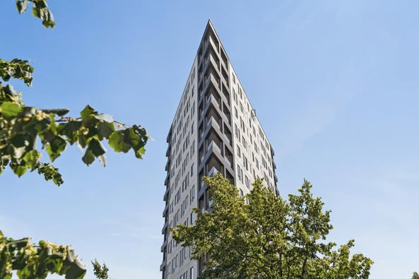 Luksusliv i højden hos &LIVING Aalborg: Nye boliger med udsigt over Vejle Fjord