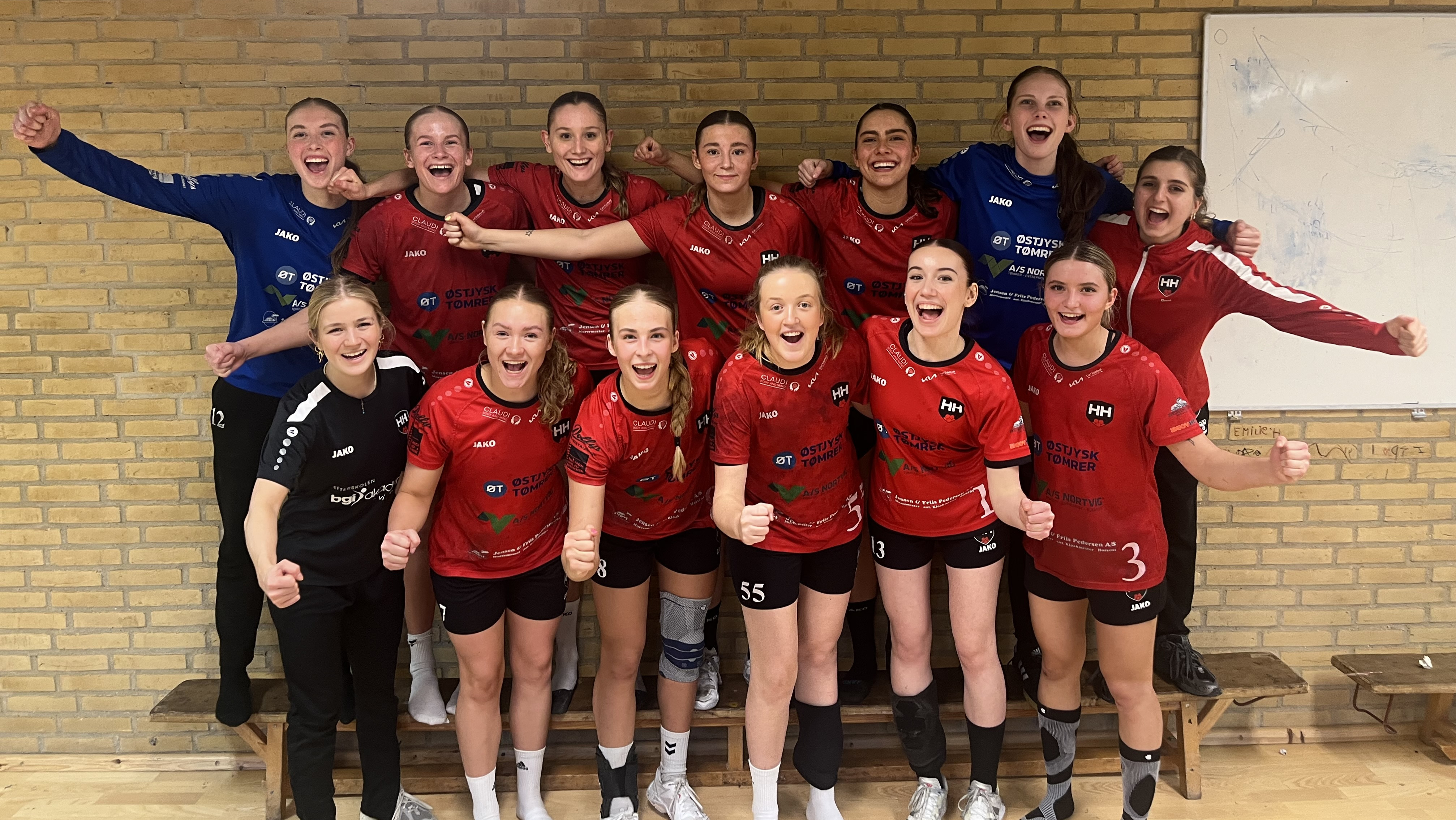 Horsens HK sikrer DM-billet med stærkt forsvar mod Skanderborg