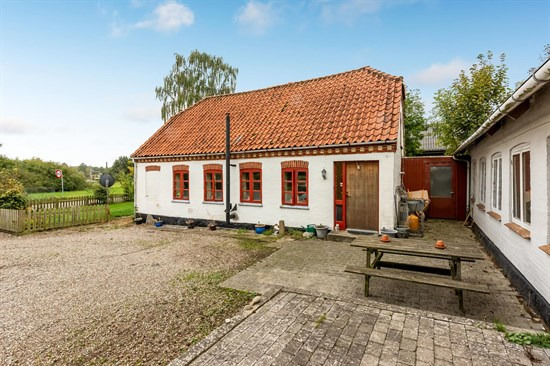 Bjerndrup Bygade 33 er til salg for kun 360.000 kr.: Se de billigste boliger til salg i Aabenraa her