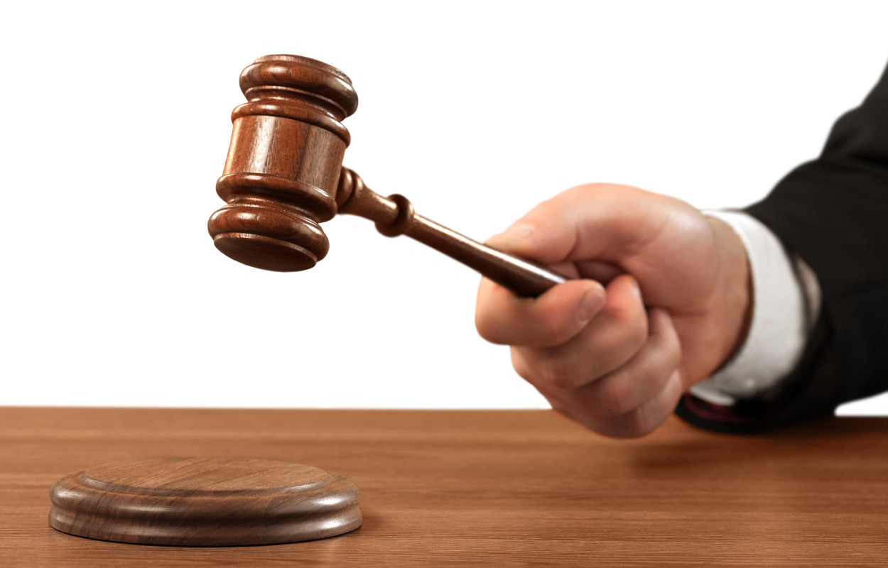 Retssag: Fire vejlensiske mænd tiltalt for overfald med døden til følge