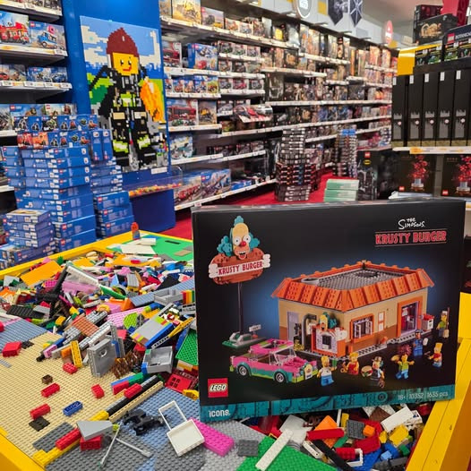 KiDS Coolshop præsenterer årets første LEGO-nyheder i butikken