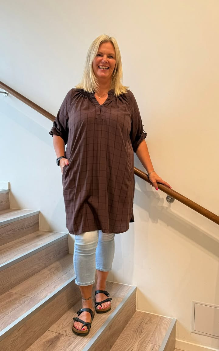 Only Curves præsenterer populære ternede tunikaer fra Zhenzi