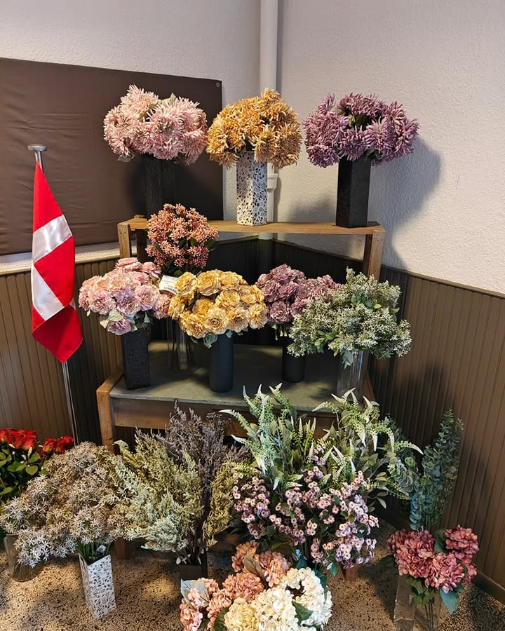 Elins Butik: Skab forårets charme i hjemmet med vores kunstige blomster