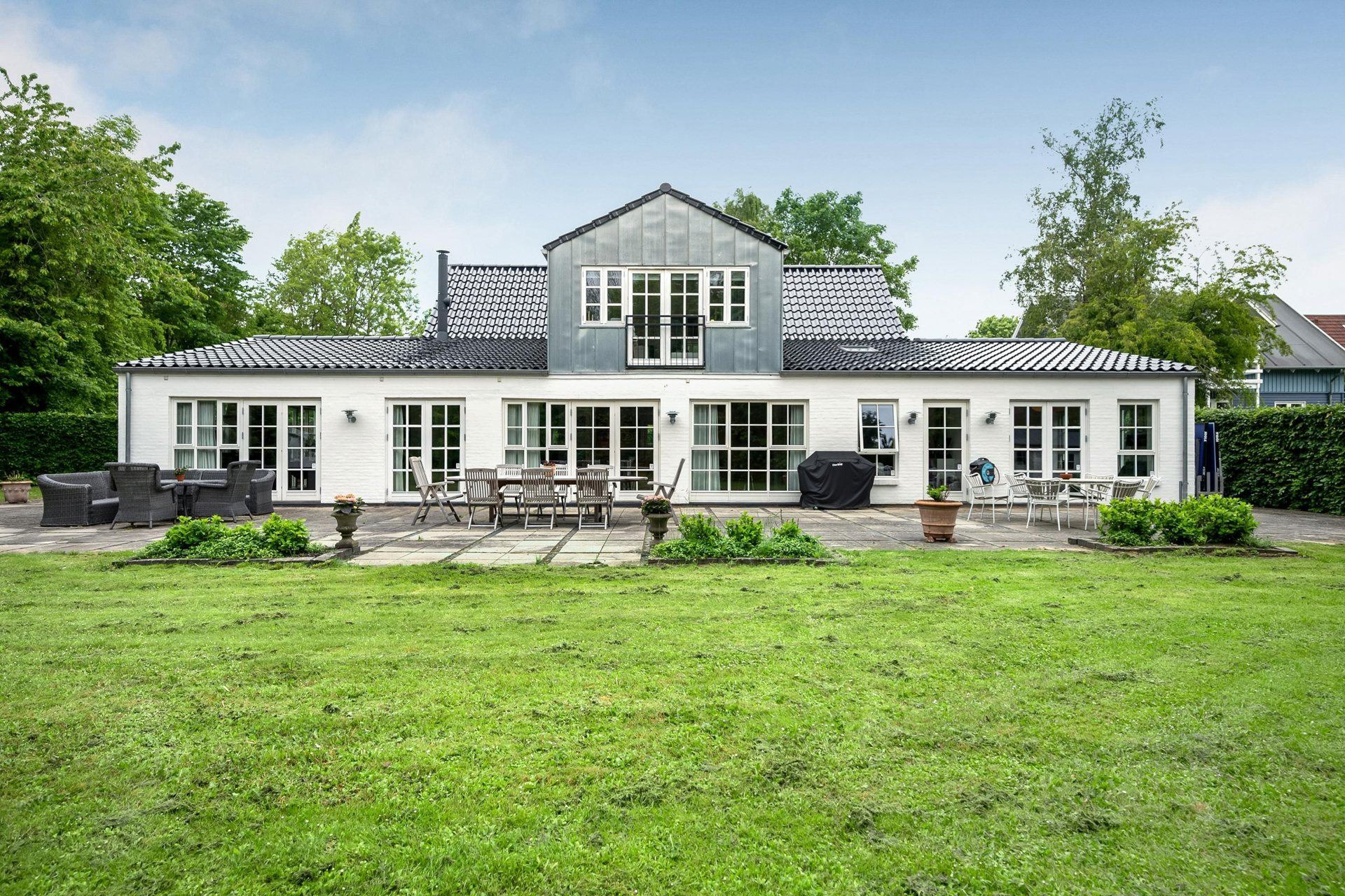 5,7  mio. kroner koster Banetoften 10 - se hvad der ellers er til salg i Hjortshøj