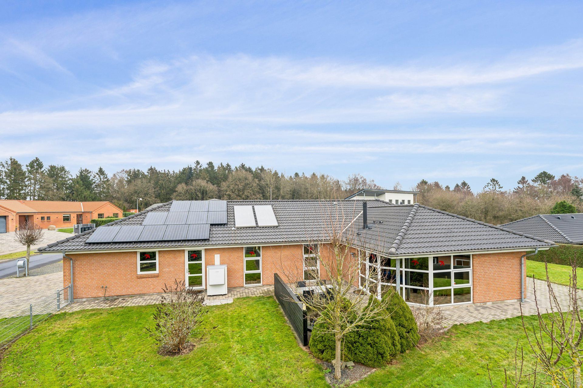 En ren boligdrøm på 178 m² til 2,595 mio. kroner er nu komme til salg i Ulstrup: Se hvor de dyreste boliger til salg i Ulstrup er