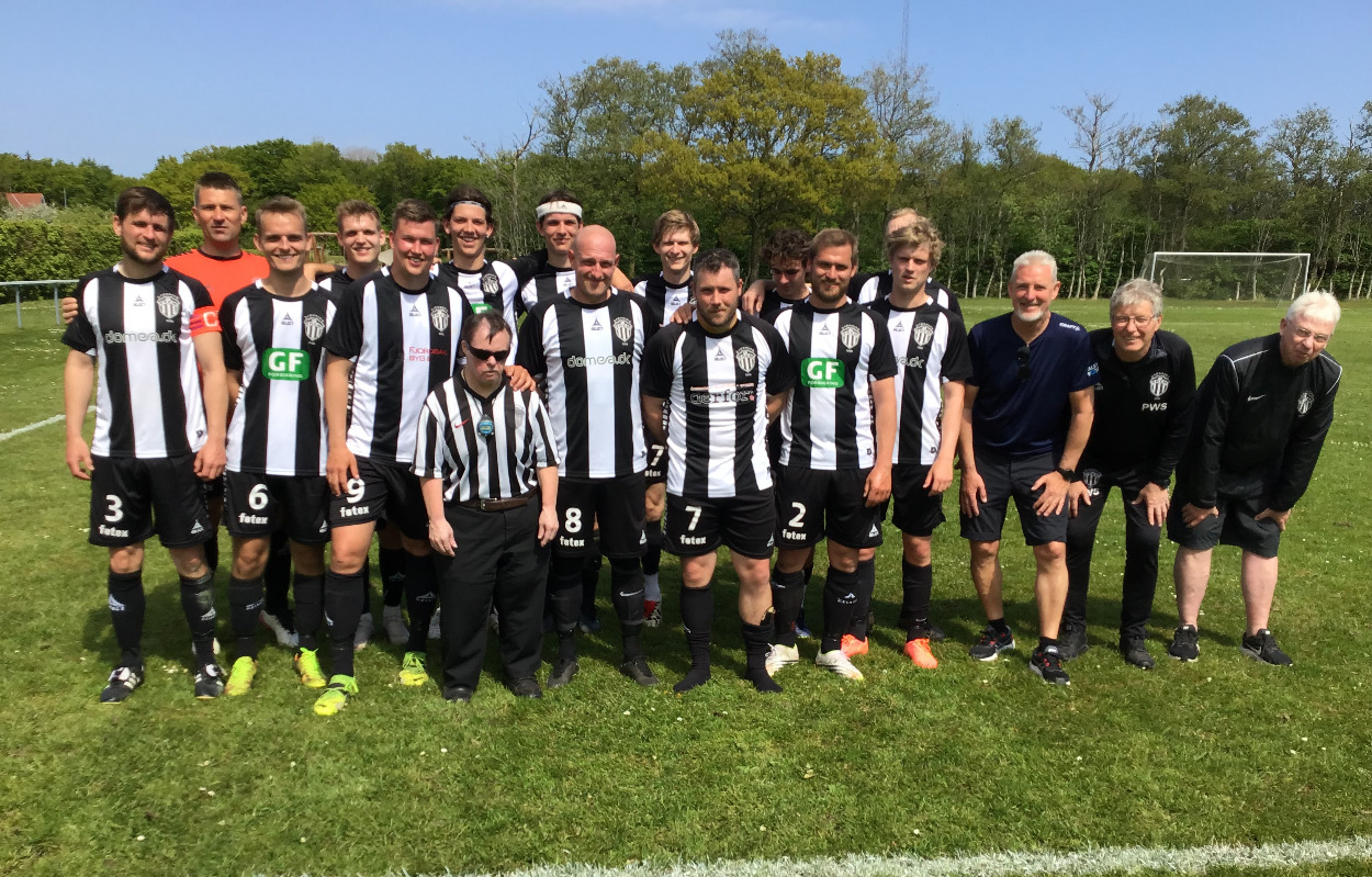 Kristoffer Torp fejrede sin kamp nr. 300 med fem scoringer i kæmpe Hjørring AIK-sejr