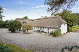 For 2.795.000 kr Hovedvejen 208 - Se priserne på de dyreste boliger til salg i Nørre Aaby