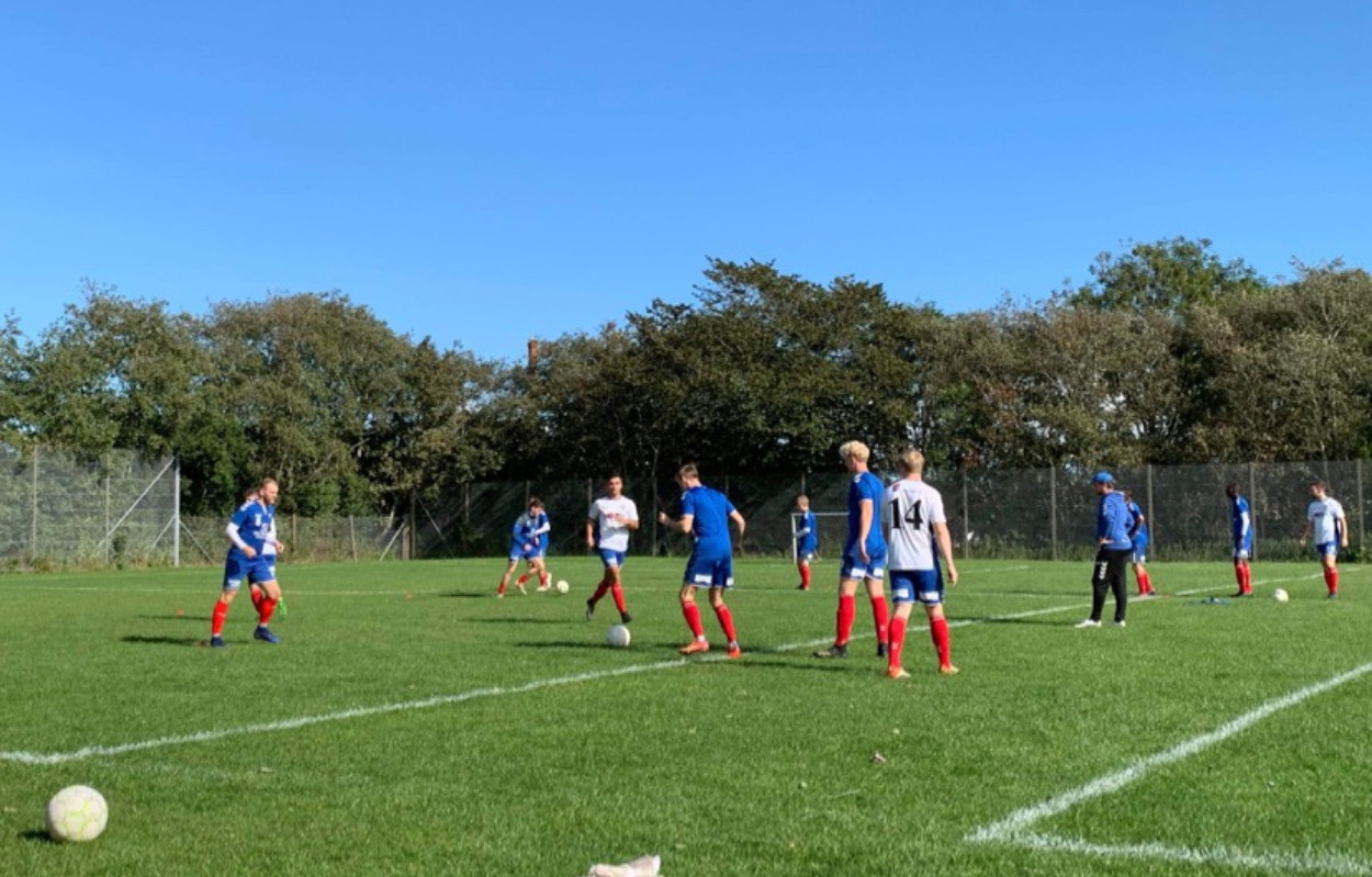 Holstebro led et bittert nederlag efter træner-bommert: “En taktisk fadæse fra bænken“