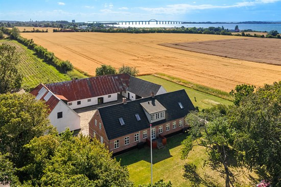 Top 6 over dyreste boliger til salg i Rudkøbing. Priser op til 4.787.000 kr