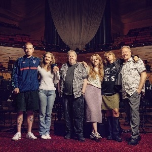 Hyldestkoncert: 75 år med Sebastian i Odeon