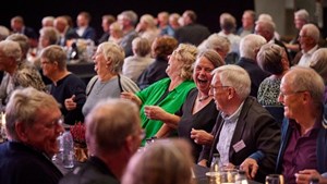 Der blev festet for frivillige og uddelt fire priser