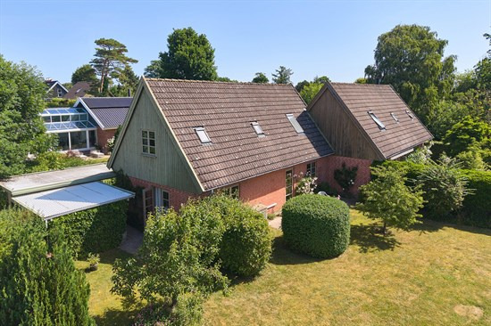 Boholmsvej 10 og 4 andre boliger er kommet til salg denne uge i Gilleleje - se boligerne her.