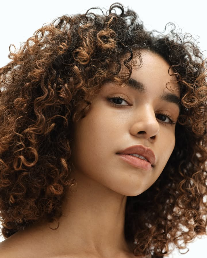 Zenz præsenterer Deep Wood-serien med ultimativ pleje til alle hårtyper