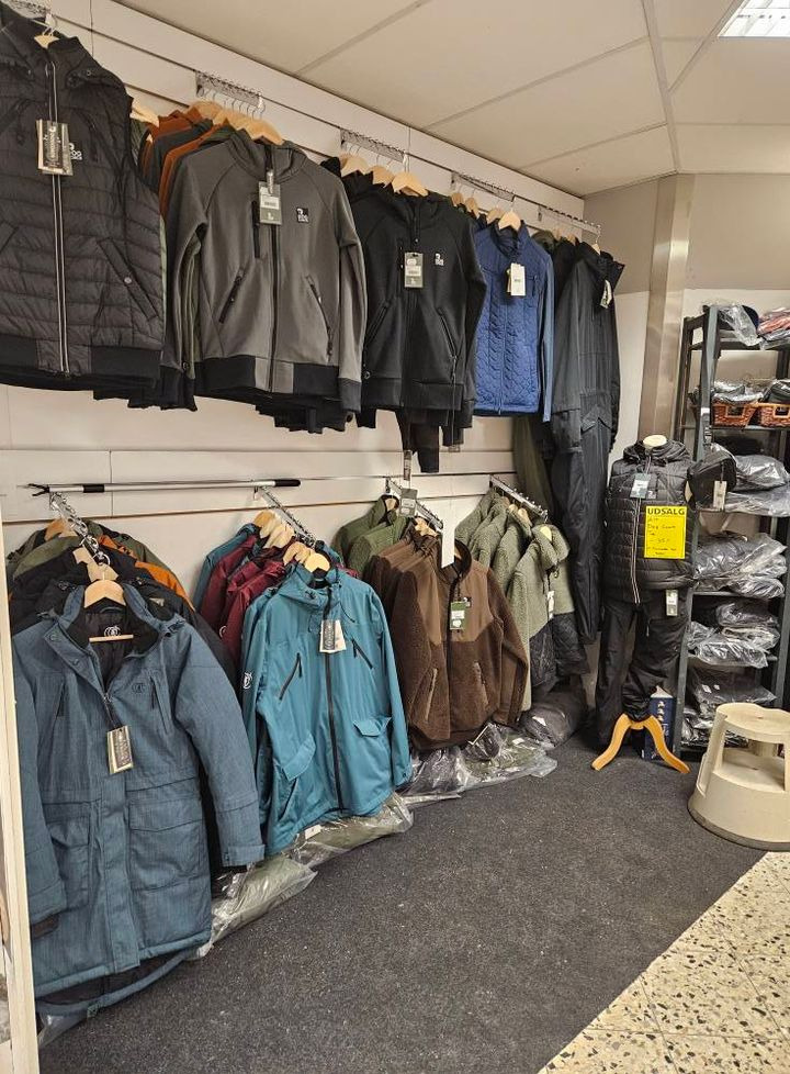 Camillas Dyrecenter tilbyder 35% rabat på Dog Coach tøj 