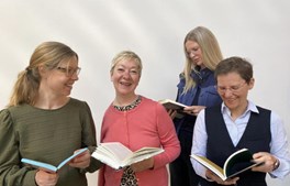 Få højtlæsning til kaffen på Viborg Bibliotek