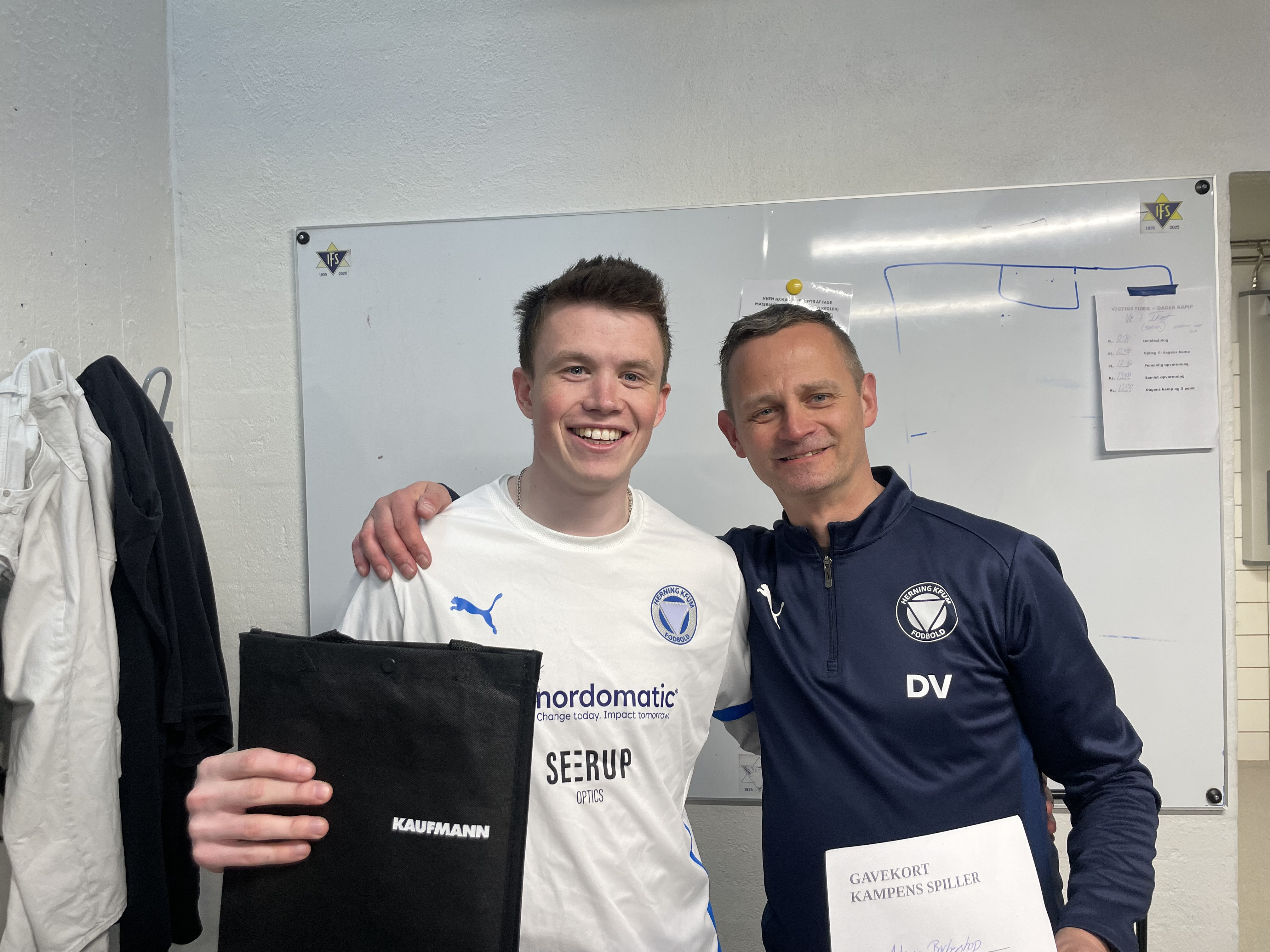 Hattrick-hero Kristoffer Kastbjerg sikrer storsejr til Herning KFUM