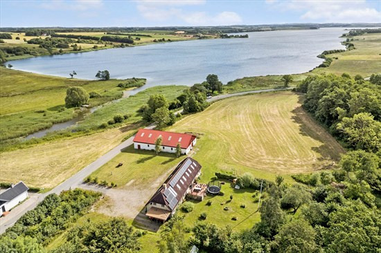 Top 6 over dyreste boliger til salg i Fårup. Priser op til 4.495.000 kr