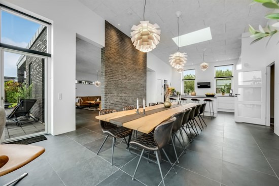 Top 6 over dyreste boliger til salg i Sunds. Priser op til 5.995.000 kr