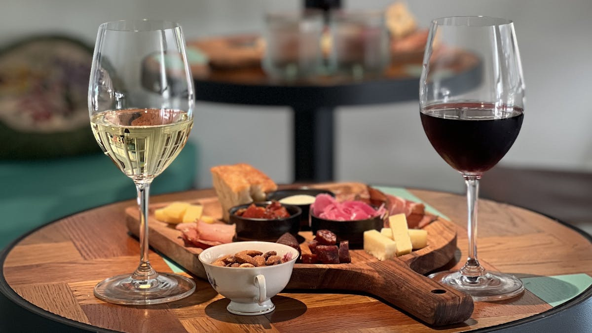 Fordyb dig i vinens verden hos Café Original