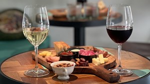 Fordyb dig i vinens verden hos Café Original